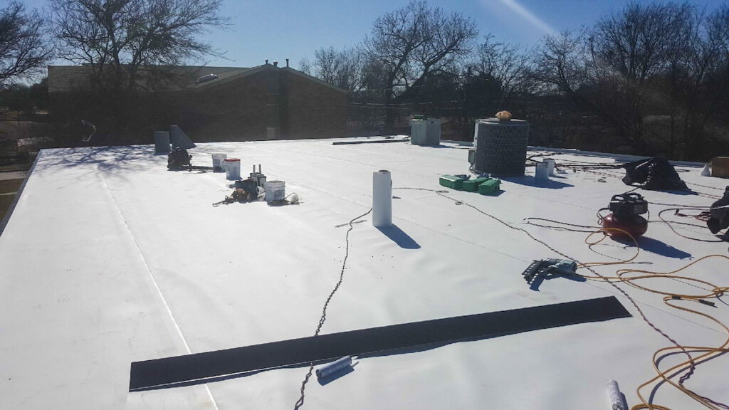 20180113_131630_1515871071436 TPO Roofers