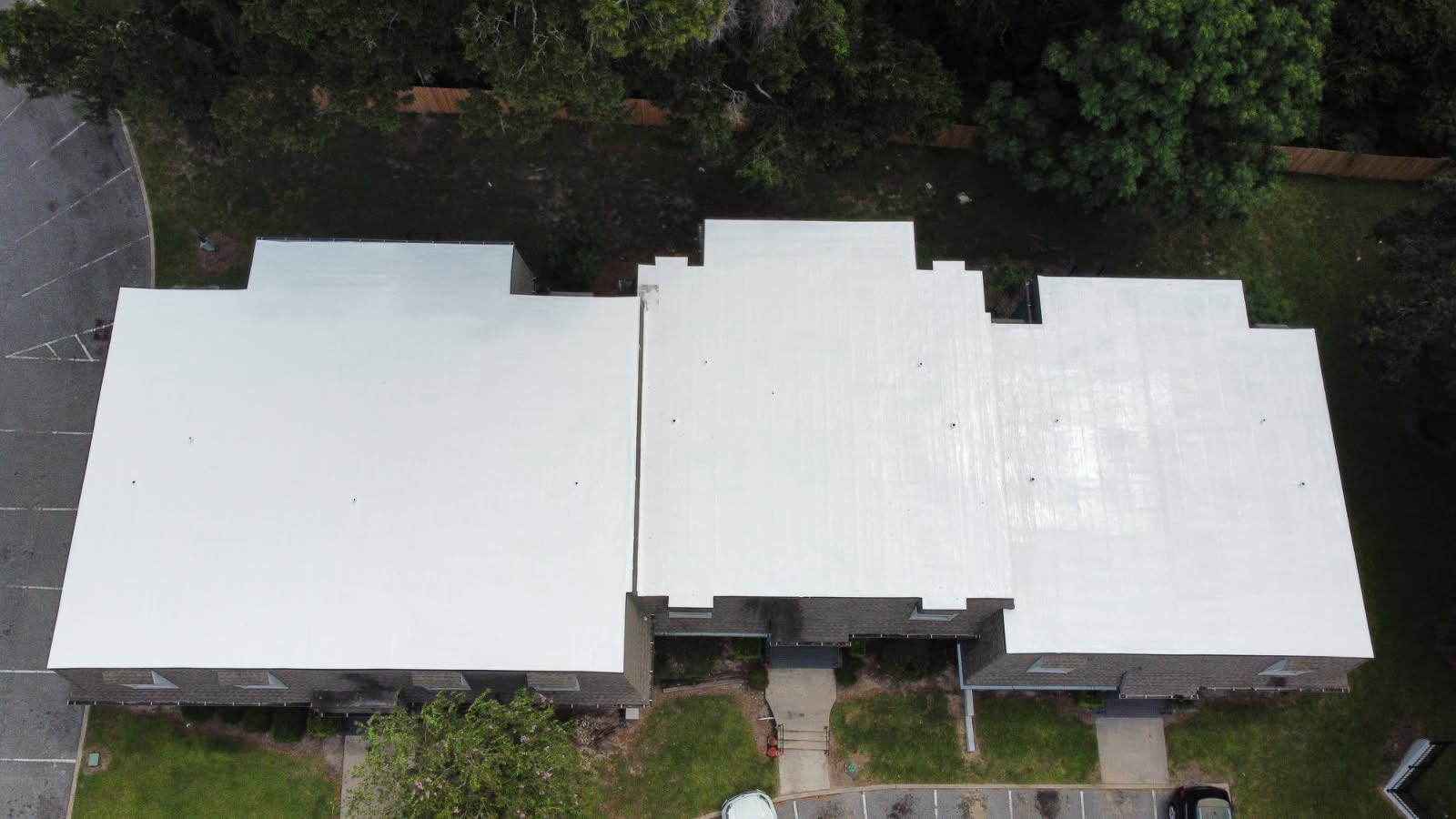 Dallas commercial roof contractors